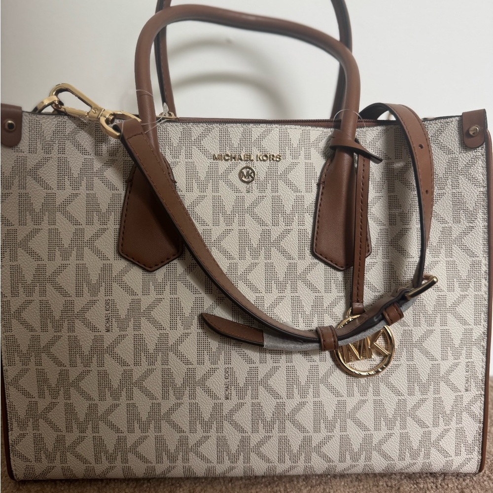 Michael Kors Signature Brown and Cream Tote